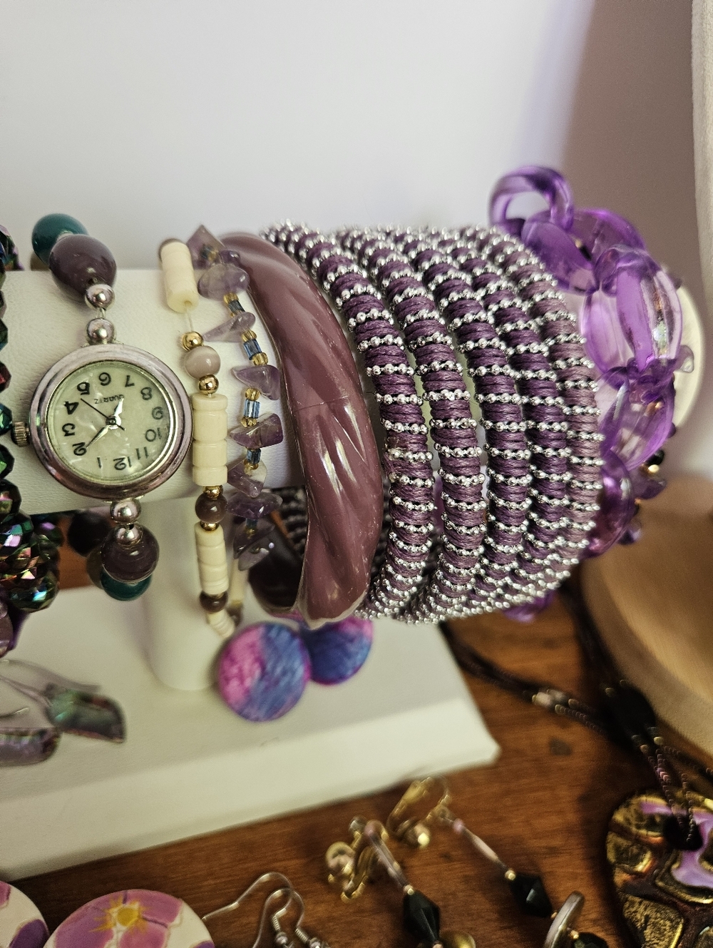 Large Purple Estate Jewelry Lot Vintage To Modern Assorted Wearable Violet - Picture 12 of 15
